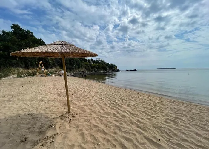 Valena Royal Chernomorets